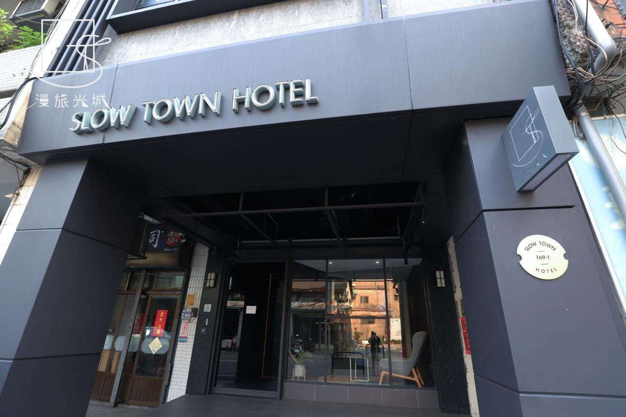 Slow Town Hotel-Glowing Taichung Eksteriør billede